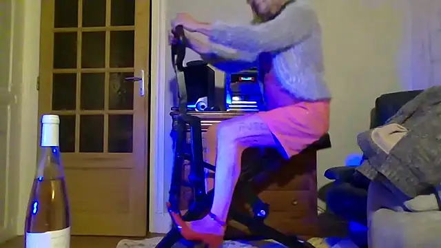 Helinetrav online show from 01.18.26