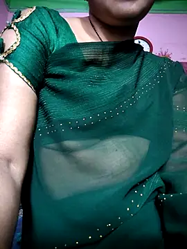 Snapshot of Nilam_cute chatting on 02.28.26 Nilam cute online show from 02.28.26