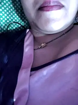 Snapshot of Nilam_cute chatting on 03.14.26 Nilam cute online show from 03.14.26