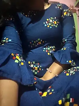 Snapshot of Nilam_cute chatting on 04.11.26 Nilam cute online show from 04.11.26