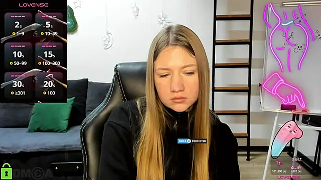 LovelyyLola online show from 01.16.26