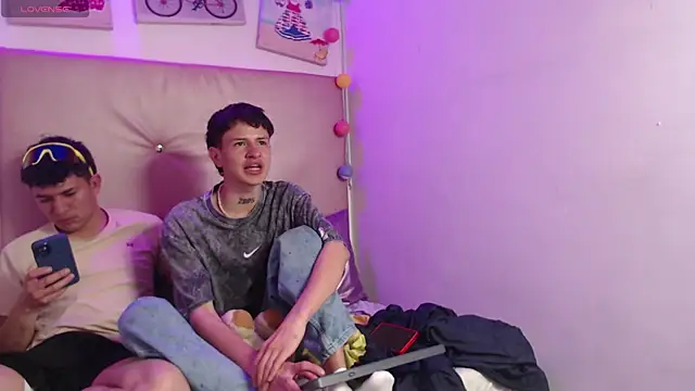 iam  lukas   online show from 01.07.26