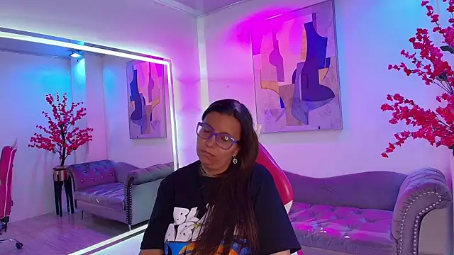 Amber  rouge online show from 03.01.26