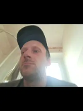 YeahDaynight2 online show from 06.05.26