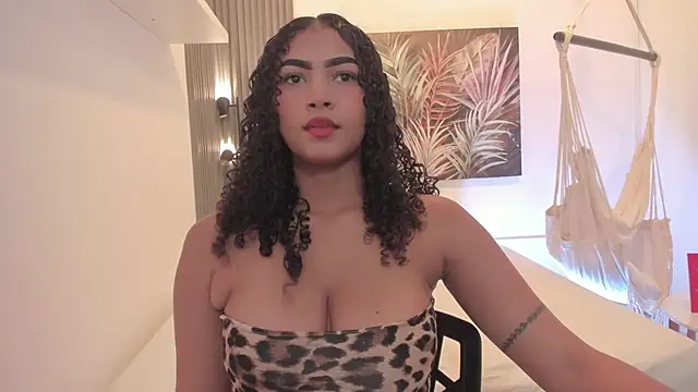 ailann  online show from 02.12.26