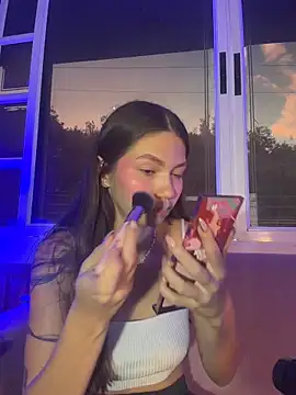 EmmaJhoons online show from 01.17.26