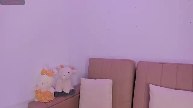 Snapshot of DollMey_ chatting on 01.15.26 DollMey online show from 01.15.26