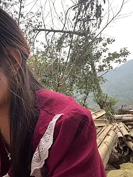 Snapshot of Mayly_lucky2 chatting on 01.11.26 Mayly lucky2 online show from 01.11.26