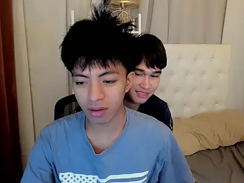 davincihugecock online show from 02.27.26