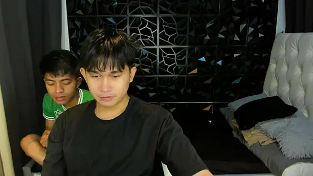 davincihugecock online show from 03.29.26