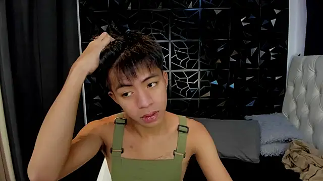 davincihugecock online show from 04.01.26