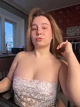 AnnaSeint online show from 02.18.26