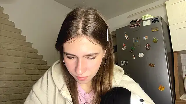 ElsieKuhlmann online show from 03.30.26