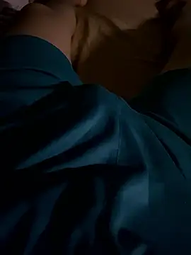 Giahuy 2005 online show from 01.09.26