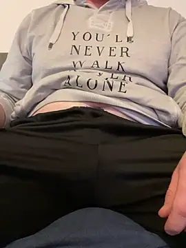 Snapshot of Fat__Slut chatting on 02.04.26 Fat Slut online show from 02.04.26