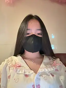 Gwen879 online show from 02.03.26