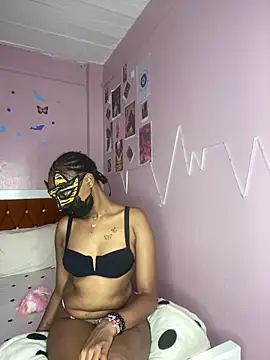 Snapshot of thakhiii3 chatting on 02.17.26 thakhiii3 online show from 02.17.26