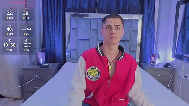 Snapshot of LeoMonnroe chatting on 04.01.26 LeoMonnroe online show from 04.01.26