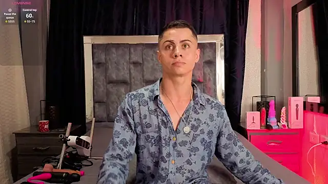 LeoMonnroe online show from 07.10.26