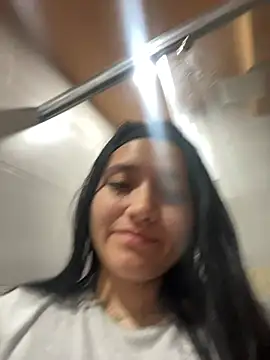 Veronica Wins  online show from 02.14.26