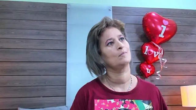 Snapshot of Hadde_multisquirt chatting on 02.15.26 Hadde multisquirt online show from 02.15.26