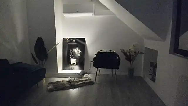 CrazyDollxx online show from 03.22.26