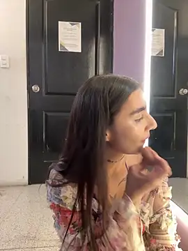 Abriil cutee online show from 05.08.26