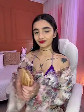 Abriil cutee online show from 05.20.26