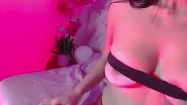 Snapshot of KimiNaru chatting on 03.02.26 KimiNaru online show from 03.02.26