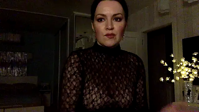 Snapshot of Ivoryne chatting on 03.03.26 Ivoryne online show from 03.03.26