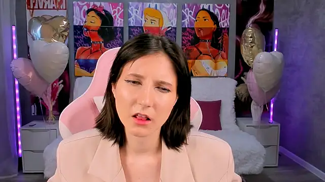 KikaOsterman online show from 02.14.26