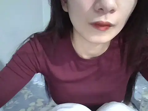 Snapshot of berry_alma06 chatting on 02.04.26 berry alma06 online show from 02.04.26