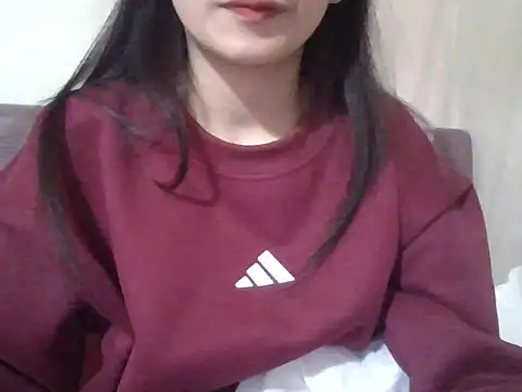 Snapshot of berry_alma06 chatting on 02.13.26 berry alma06 online show from 02.13.26