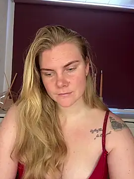 SexyBlondJoanna online show from 02.08.26