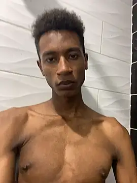 Snapshot of twink_gabrielll chatting on 07.14.26 twink gabrielll online show from 07.14.26