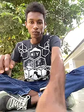 Snapshot of twink_gabrielll chatting on 07.18.26 twink gabrielll online show from 07.18.26