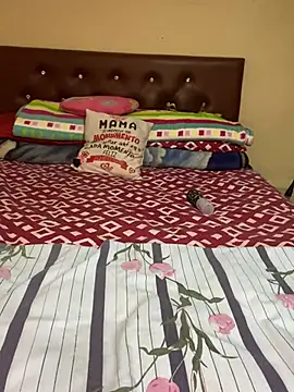 Snapshot of Shayla--broos chatting on 03.02.26 Shayla--broos online show from 03.02.26