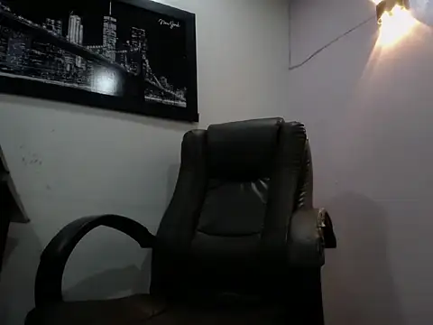 Oswalldo   online show from 02.14.26