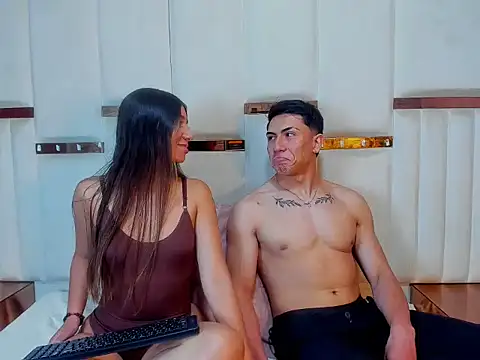 ScarlettAndLucas online show from 01.13.26