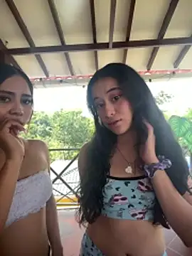 Snapshot of l0lita_emi chatting on 02.27.26 l0lita emi online show from 02.27.26