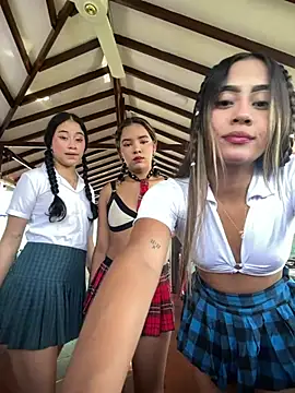 l0lita emi online show from 03.07.26