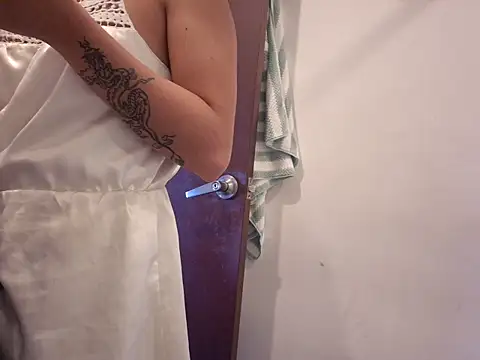 Yumicoco  online show from 01.18.26