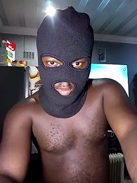 Snapshot of zulu_good_dick chatting on 04.23.26 zulu good dick online show from 04.23.26