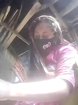 Laila 21 online show from 01.15.26