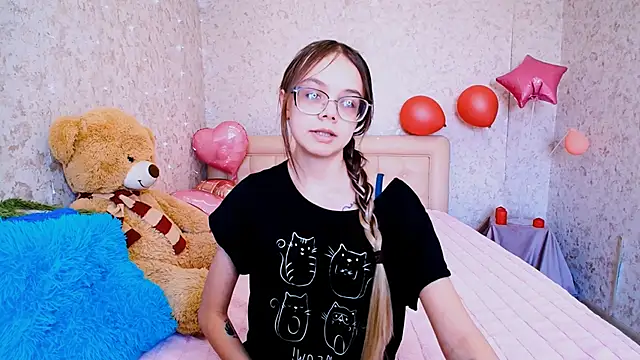 LolliStrawberry online show from 03.21.26