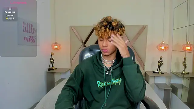 Anyelo Twink online show from 04.24.26