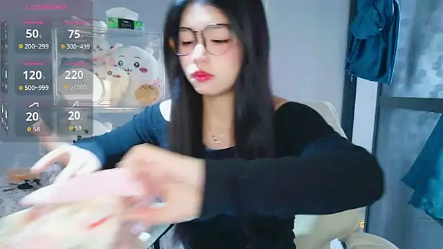 Snapshot of -XiaoYu-777 chatting on 03.04.26 -XiaoYu-777 online show from 03.04.26