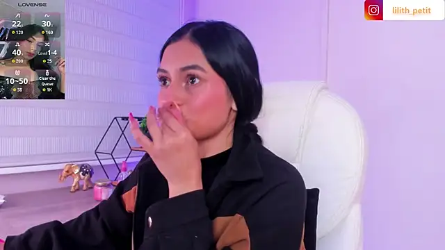 lilith petit  online show from 04.15.26