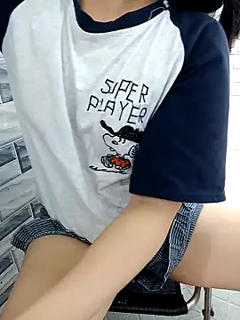 EnzxMoon02 online show from 04.12.26