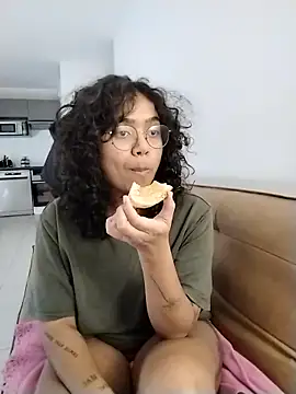 therealsun8 online show from 02.04.26